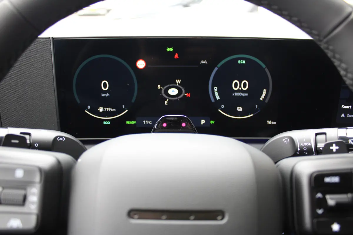 1.6 T-GDI PHEV Black Line 4WD 7p. | Achterbank in delen neerklapbaar | Achterbank verwarmd | Achterruitverwarming