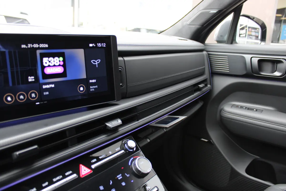 1.6 T-GDI PHEV Black Line 4WD 7p. | Achterbank in delen neerklapbaar | Achterbank verwarmd | Achterruitverwarming