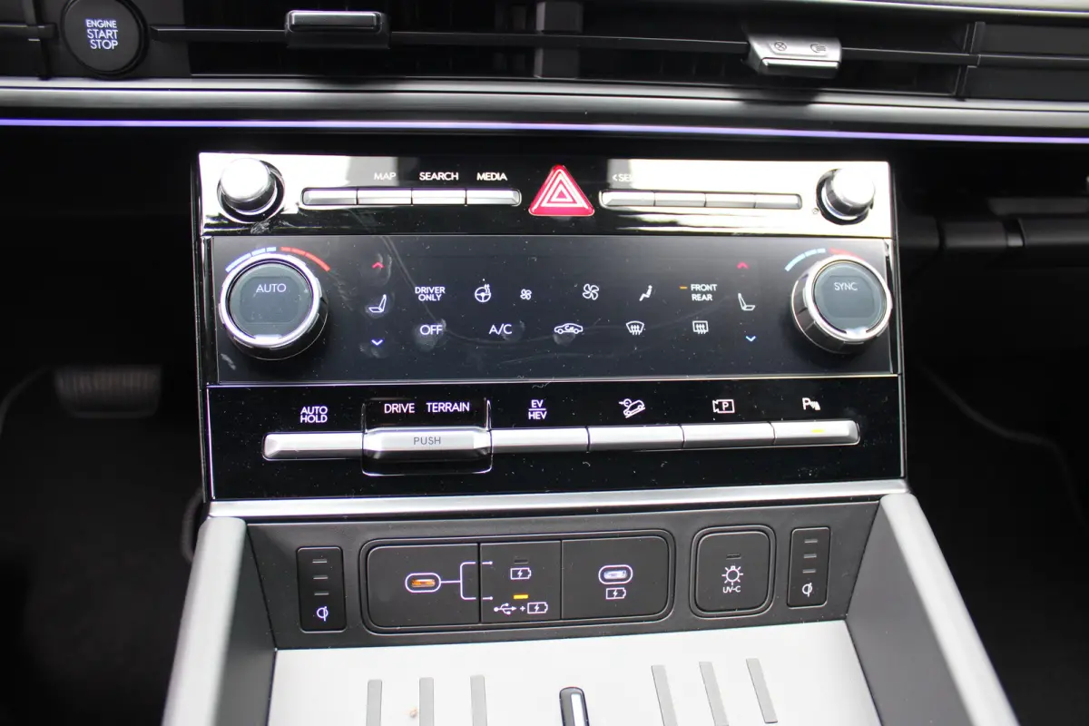 1.6 T-GDI PHEV Black Line 4WD 7p. | Achterbank in delen neerklapbaar | Achterbank verwarmd | Achterruitverwarming