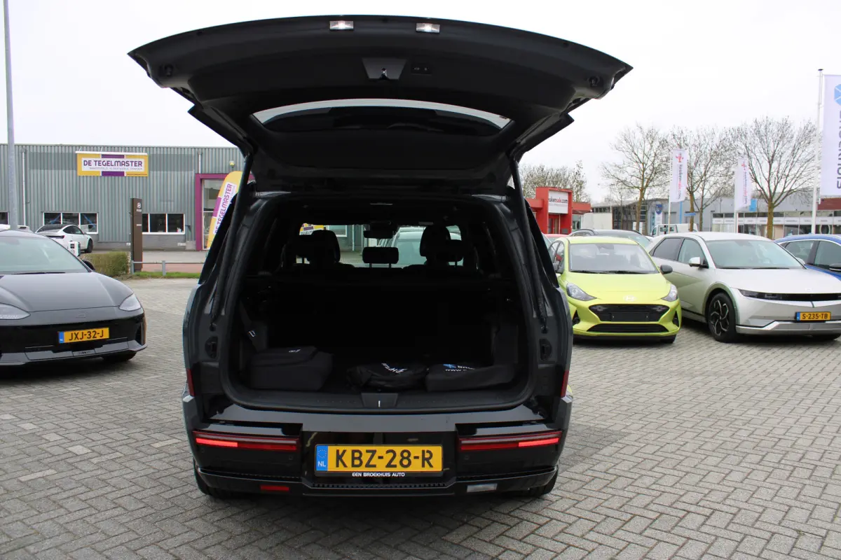 1.6 T-GDI PHEV Black Line 4WD 7p. | Achterbank in delen neerklapbaar | Achterbank verwarmd | Achterruitverwarming