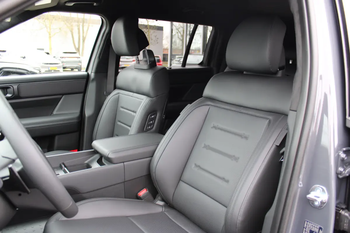 1.6 T-GDI PHEV Black Line 4WD 7p. | Achterbank in delen neerklapbaar | Achterbank verwarmd | Achterruitverwarming