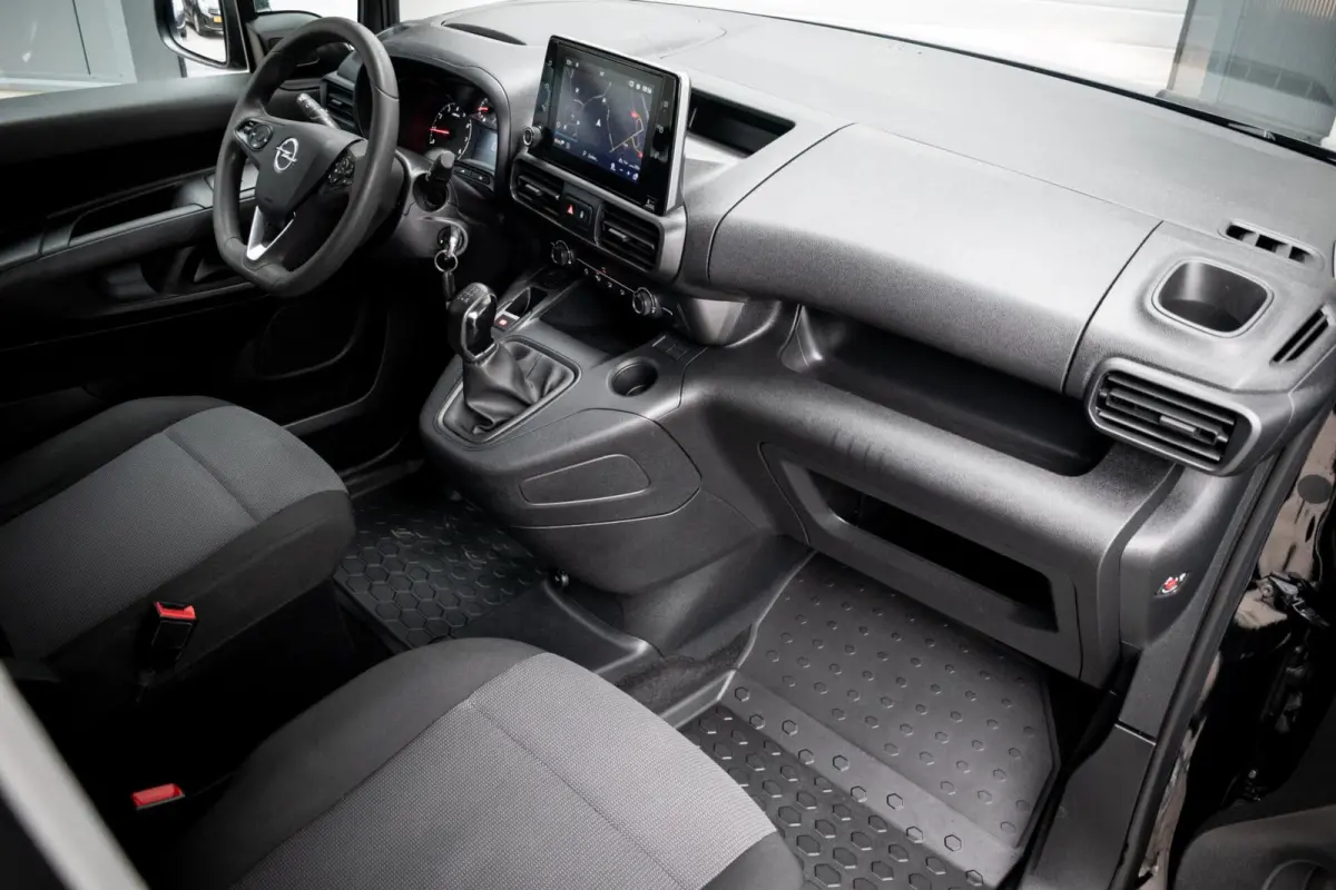 1.5D L1H1 Edition|CAMERA|TREKHAAK|PDC|CARPLAY|DODEHOEKDETECTIE|CLIMATE