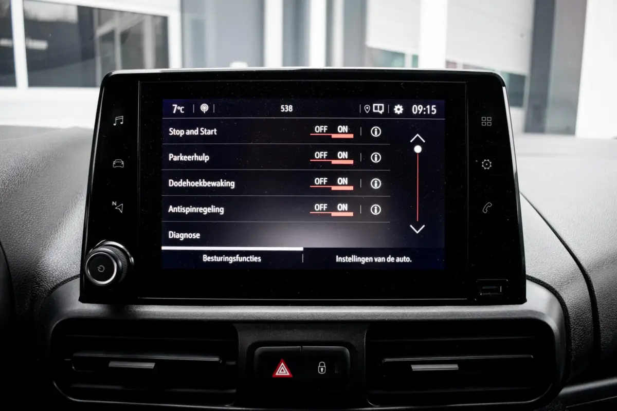 1.5D L1H1 Edition|CAMERA|TREKHAAK|PDC|CARPLAY|DODEHOEKDETECTIE|CLIMATE