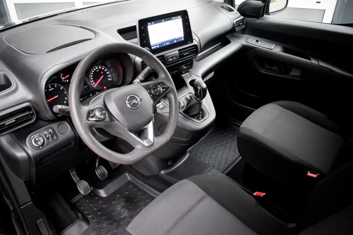 1.5D L1H1 Edition|CAMERA|TREKHAAK|PDC|CARPLAY|DODEHOEKDETECTIE|CLIMATE
