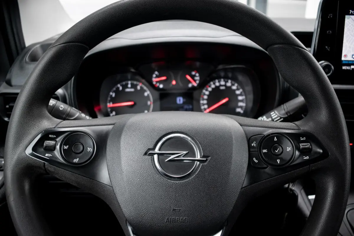 1.5D L1H1 Edition|CAMERA|TREKHAAK|PDC|CARPLAY|DODEHOEKDETECTIE|CLIMATE