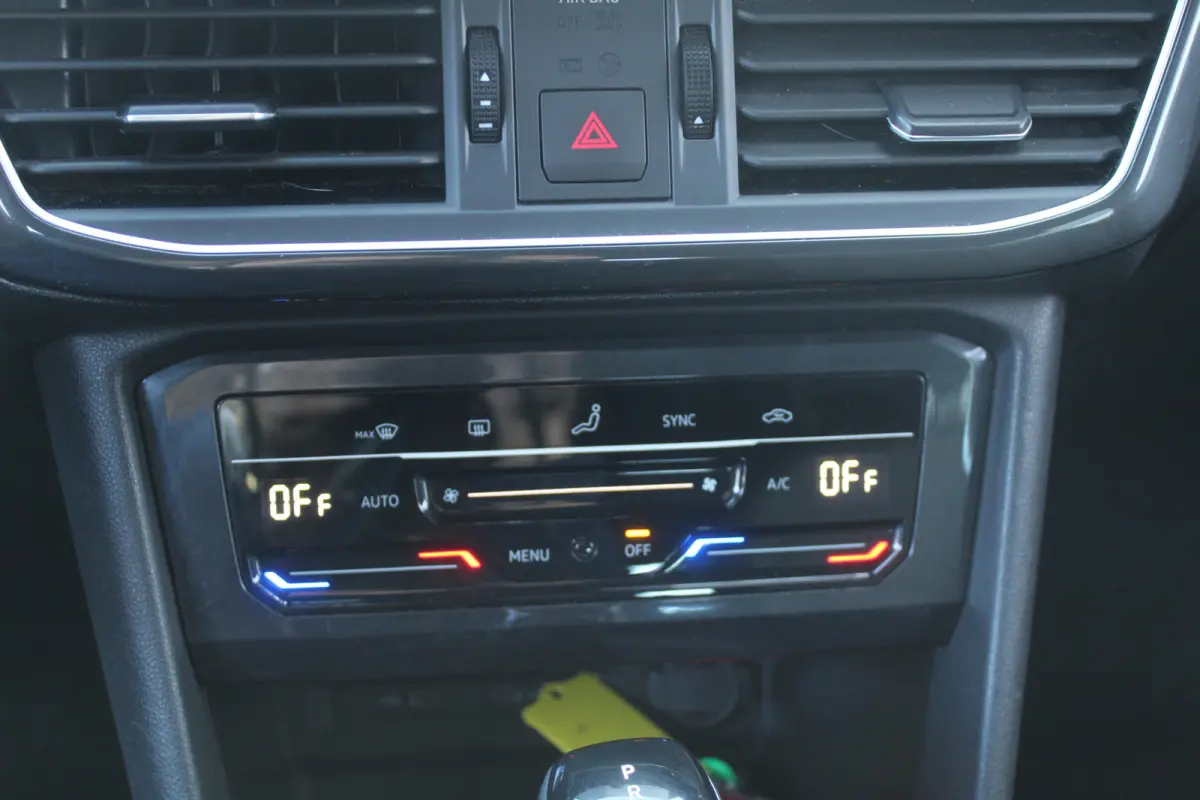 1.5 TSI Style Business Intense 7p. 7 Persoons l Achteruitrij camera l Parkeersensoren voor en achter