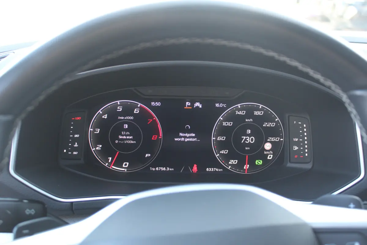 1.5 TSI Style Business Intense 7p. 7 Persoons l Achteruitrij camera l Parkeersensoren voor en achter