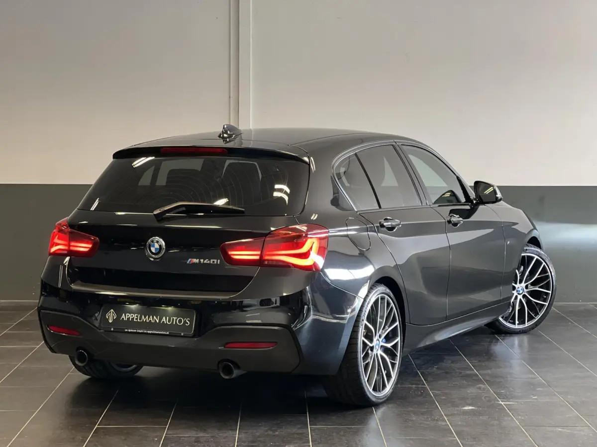 M140i High Executive |LCI 2|Limited Slip Diff|Keyless|Shadow Edition|