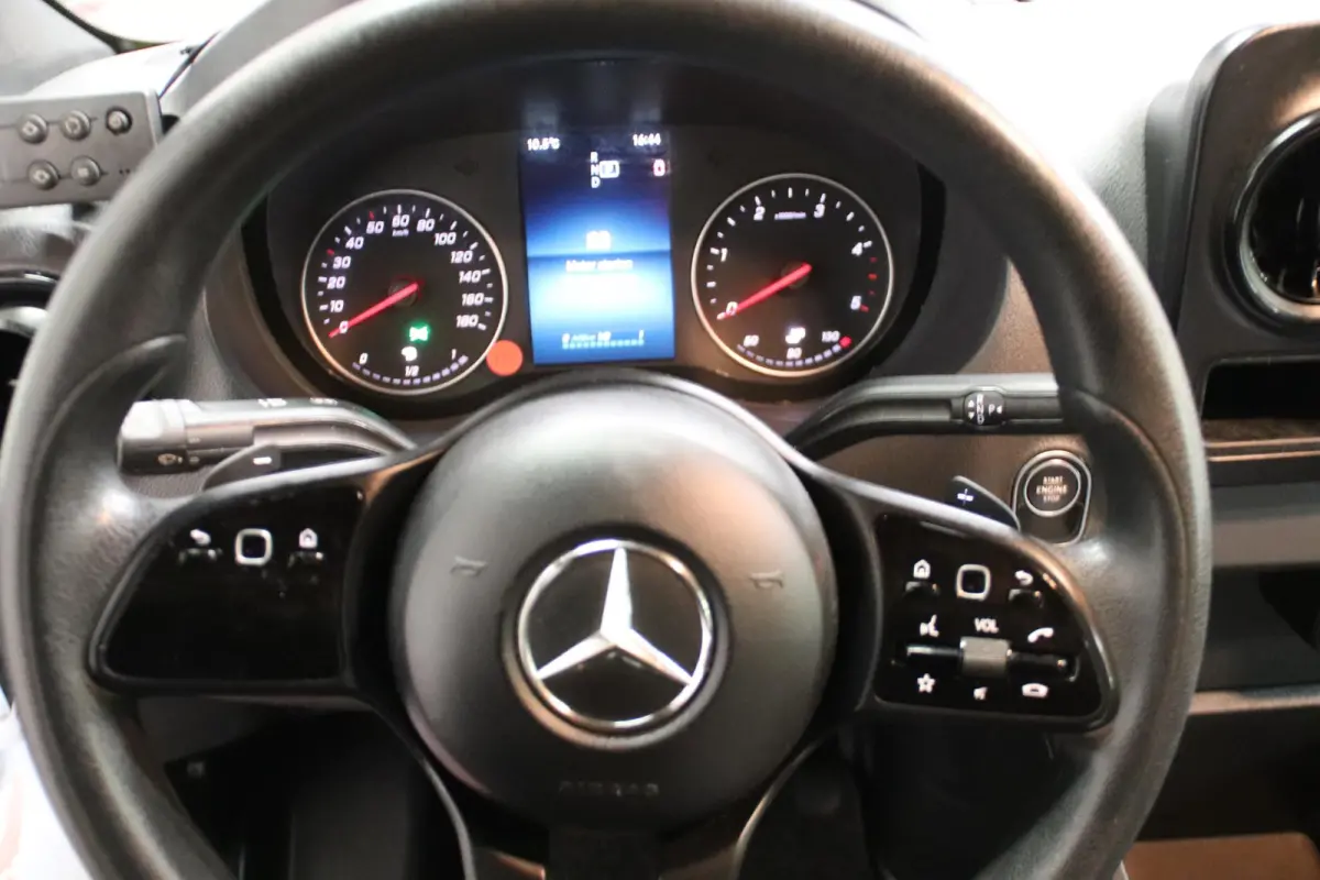 314 KOELWAGEN MEUBELBAK EURO 6 AUTOMAAT