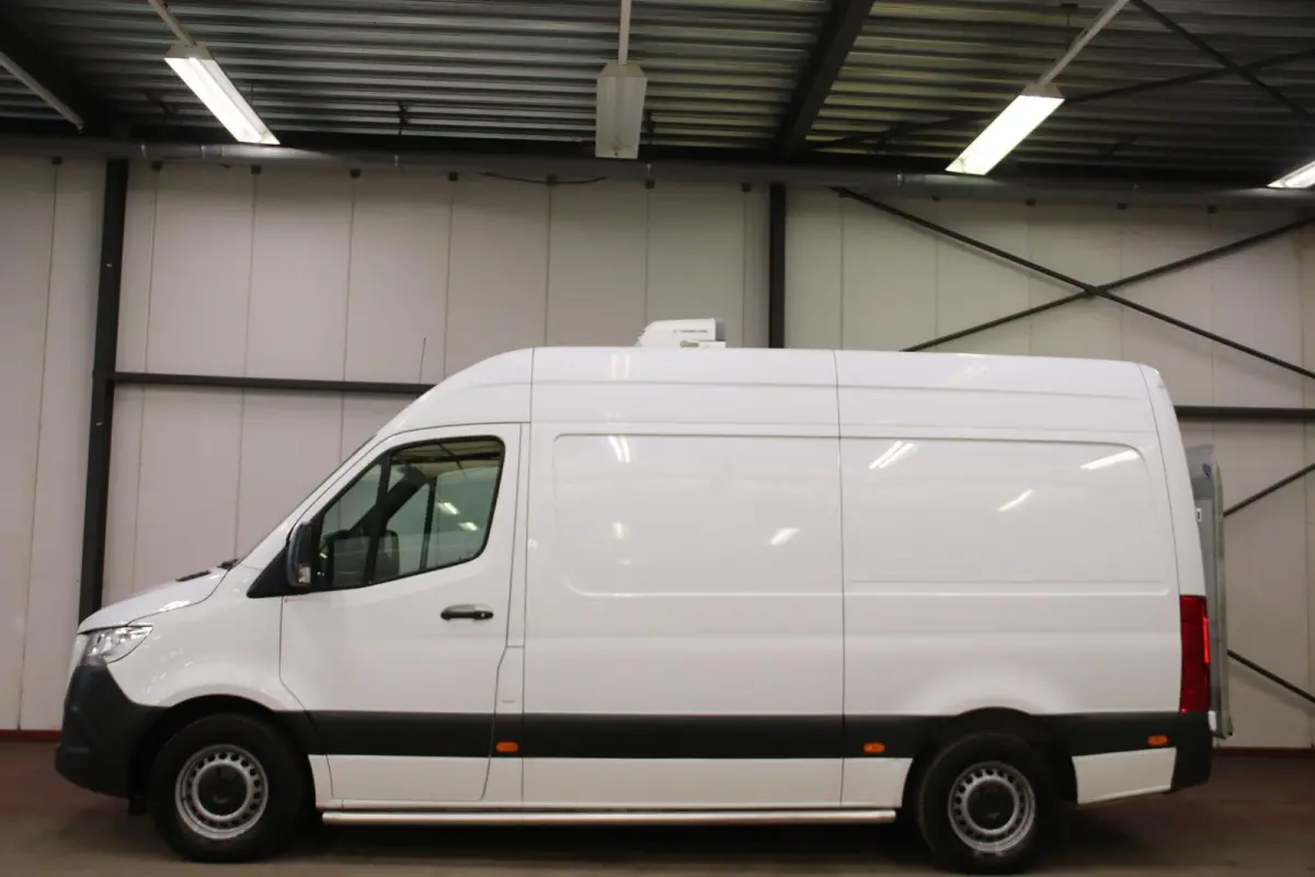 316 L2H2 KOELWAGEN VRIESAUTO MET LAADKLEP