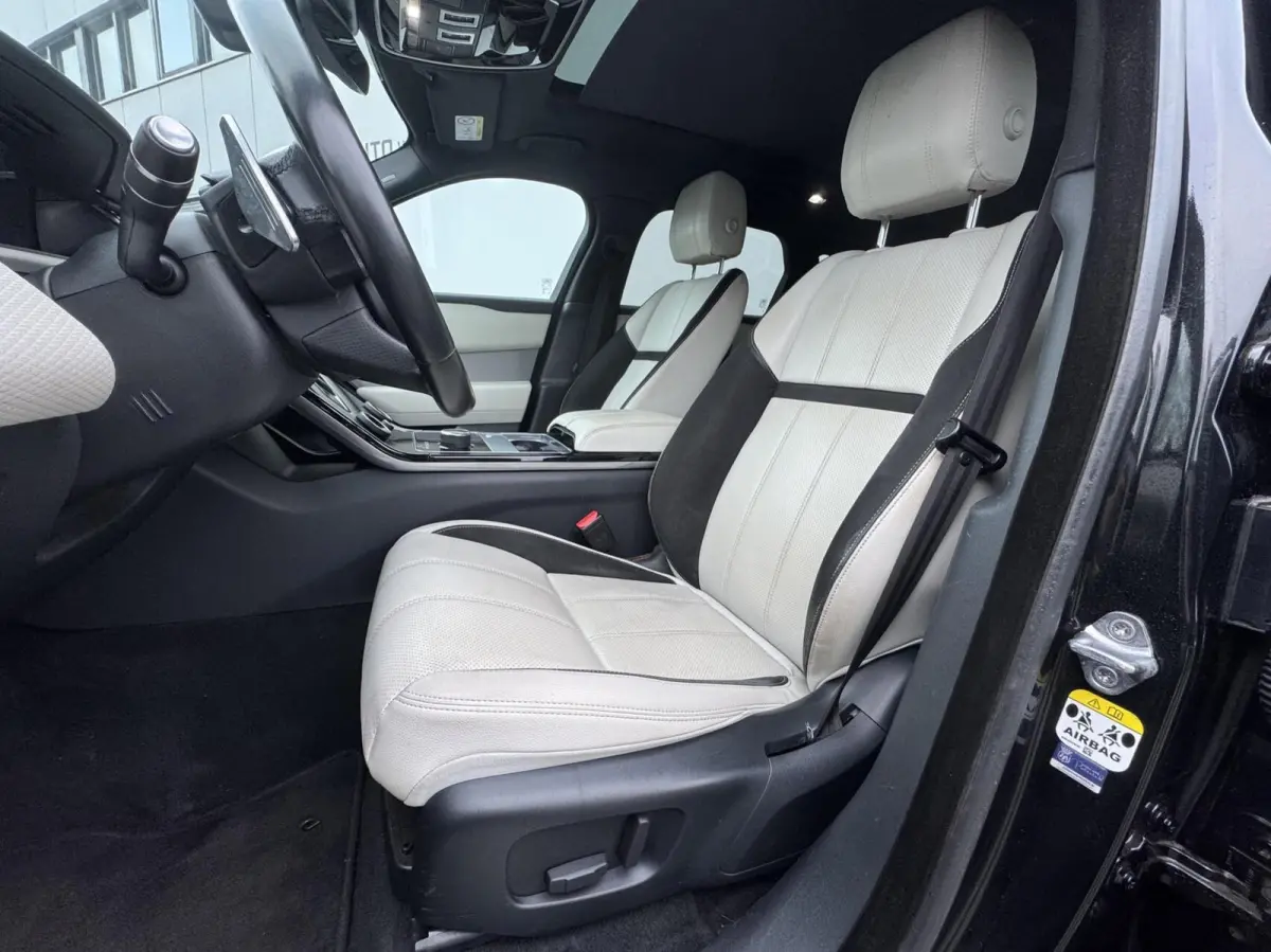 LET OP 3.0 V6 AWD R-Dynamic HSE
