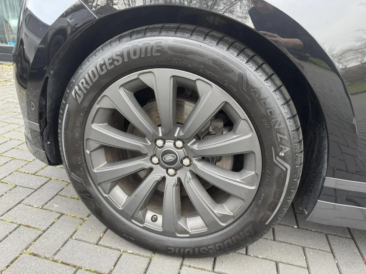 LET OP 3.0 V6 AWD R-Dynamic HSE