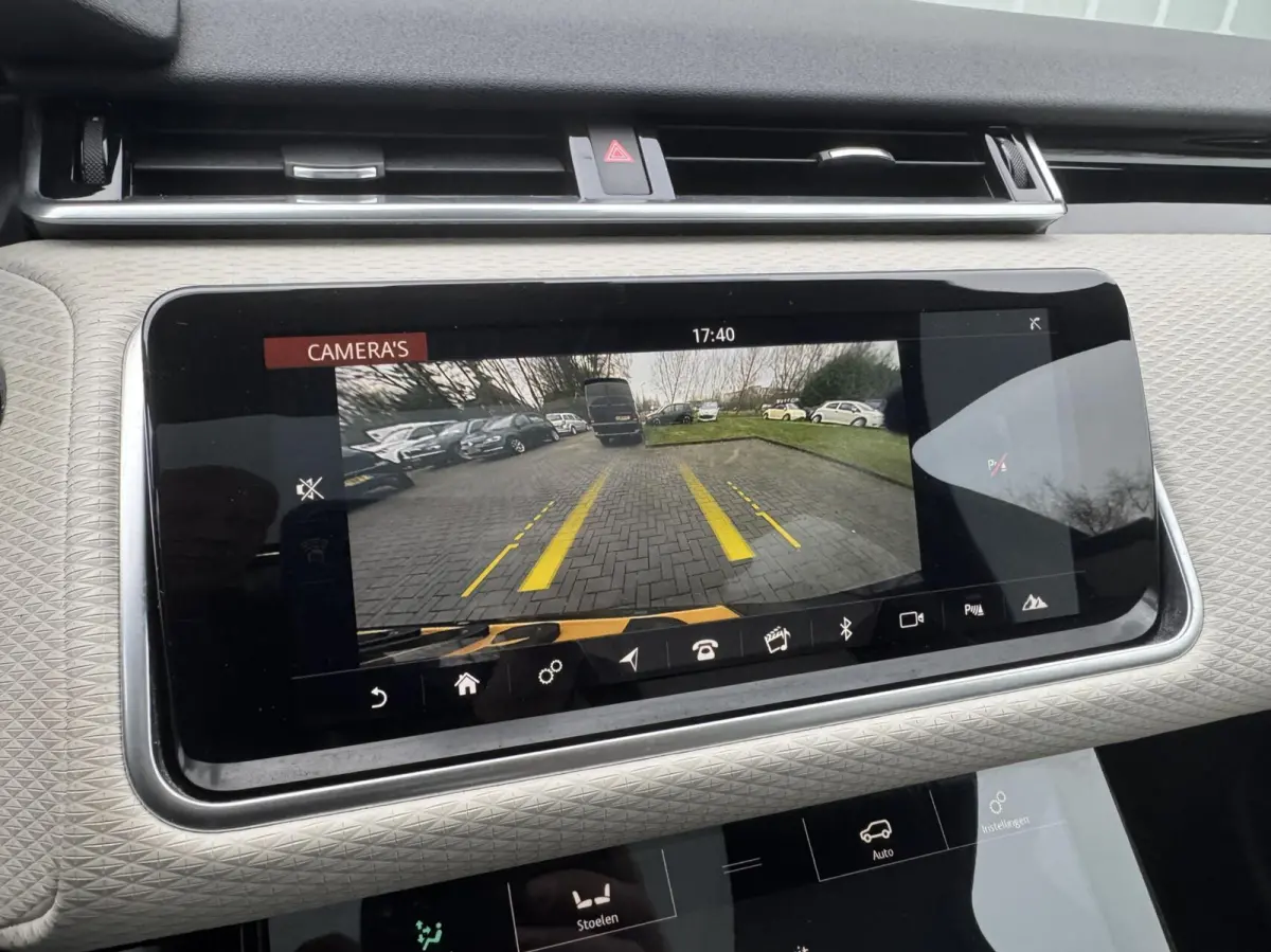 LET OP 3.0 V6 AWD R-Dynamic HSE