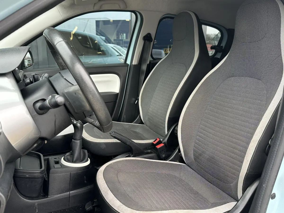 1.0 SCe Limited 75PK | 1e Eigenaar | NL AUTO | Airco | Cruise Control | Lichtmetalen Velgen | All Season Banden | 5 Deurs |