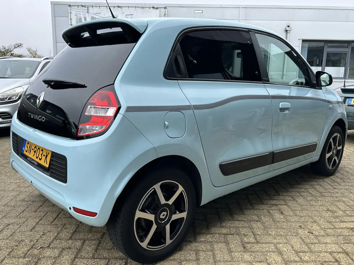 1.0 SCe Limited 75PK | 1e Eigenaar | NL AUTO | Airco | Cruise Control | Lichtmetalen Velgen | All Season Banden | 5 Deurs |