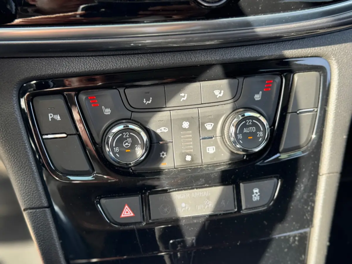 1.4 Turbo Edition 2017 AUT NAVI CLIMA LM NAP!
