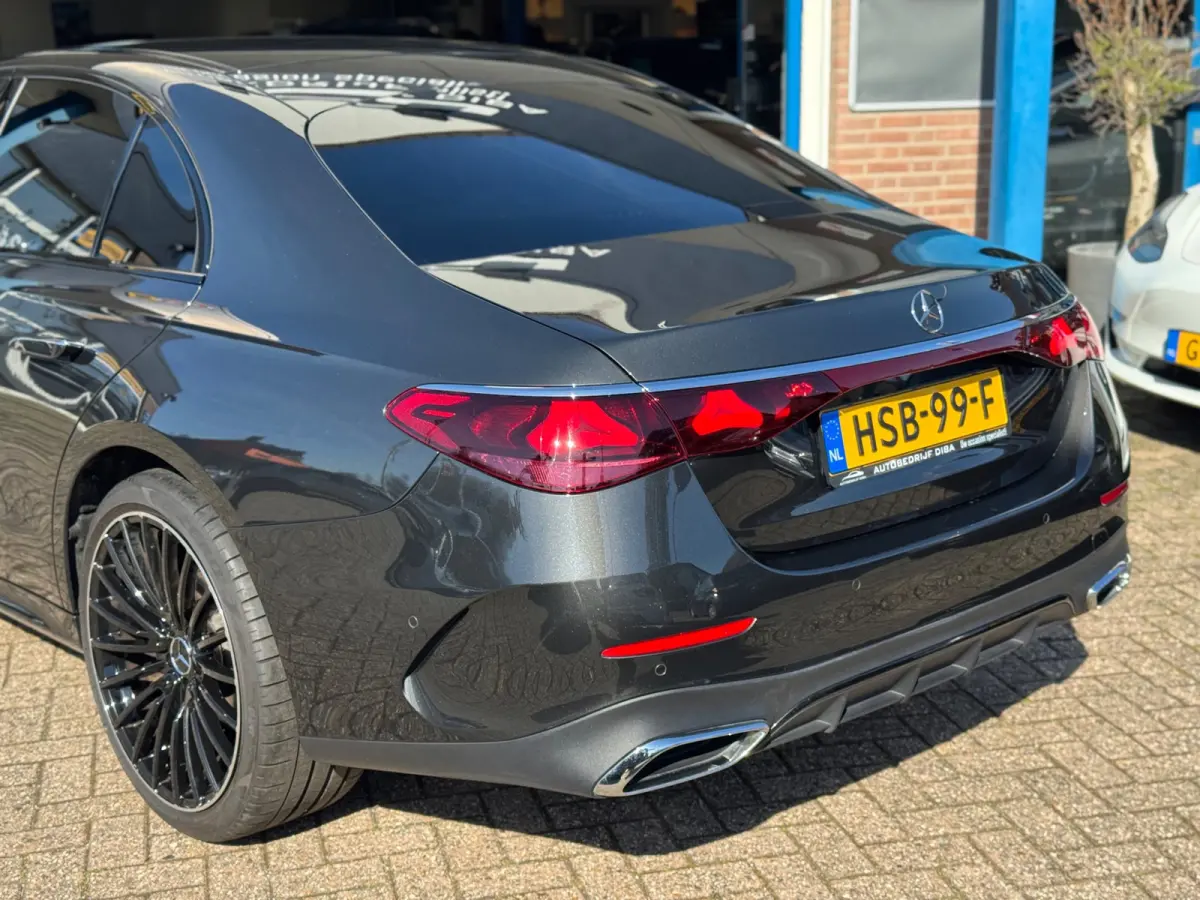 200 AMG Line Hyperscreen 360 Camera 21 inch