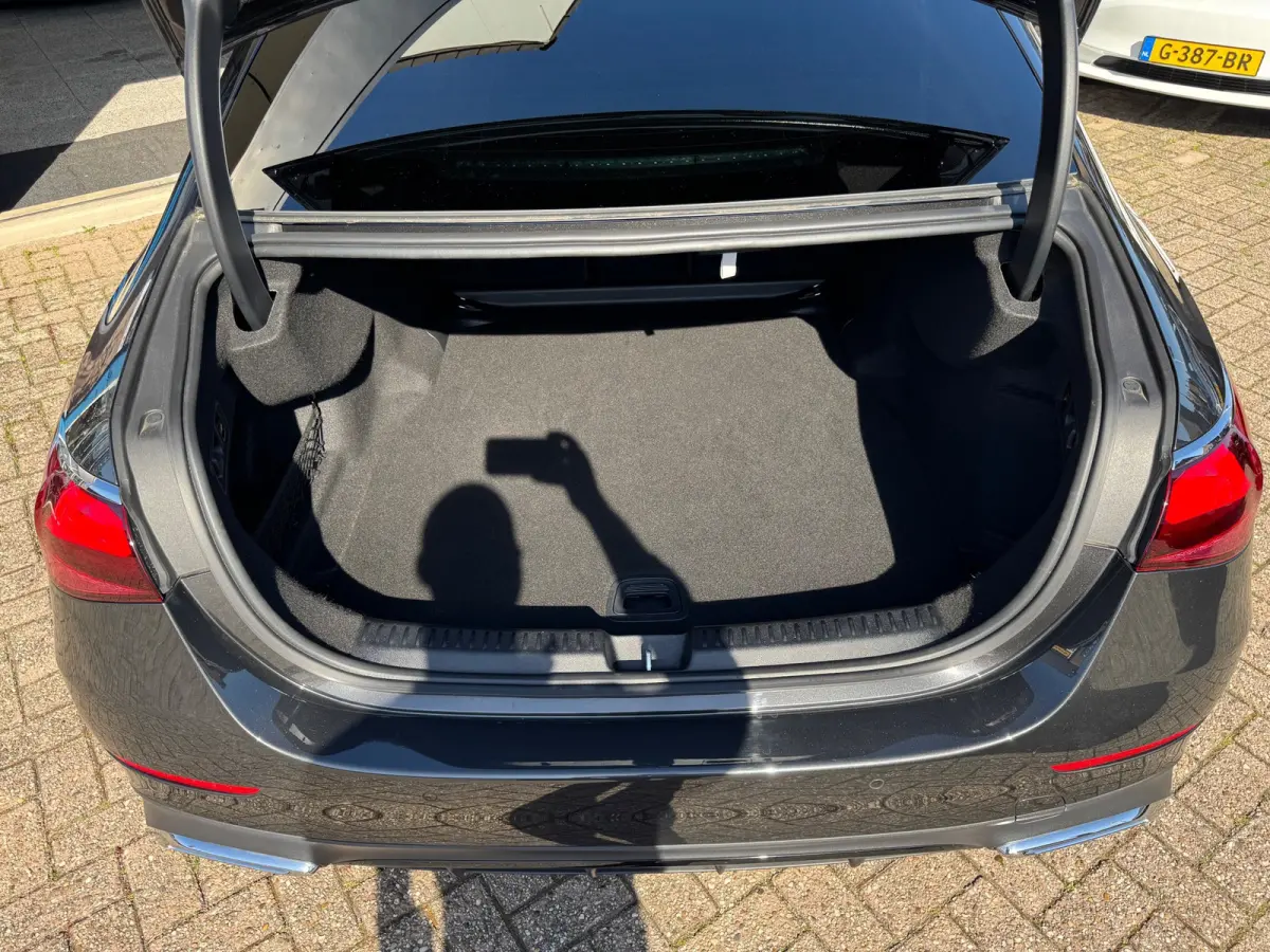 200 AMG Line Hyperscreen 360 Camera 21 inch