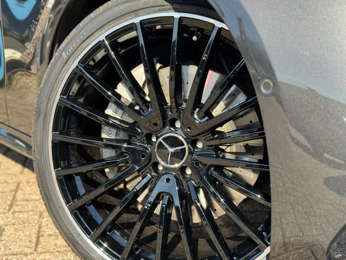 200 AMG Line Hyperscreen 360 Camera 21 inch