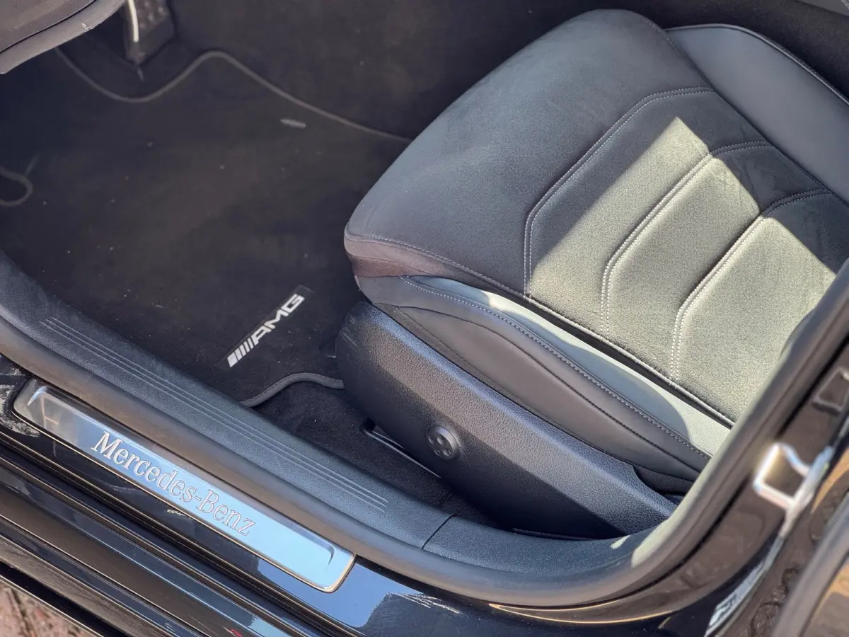 200 AMG Line Hyperscreen 360 Camera 21 inch
