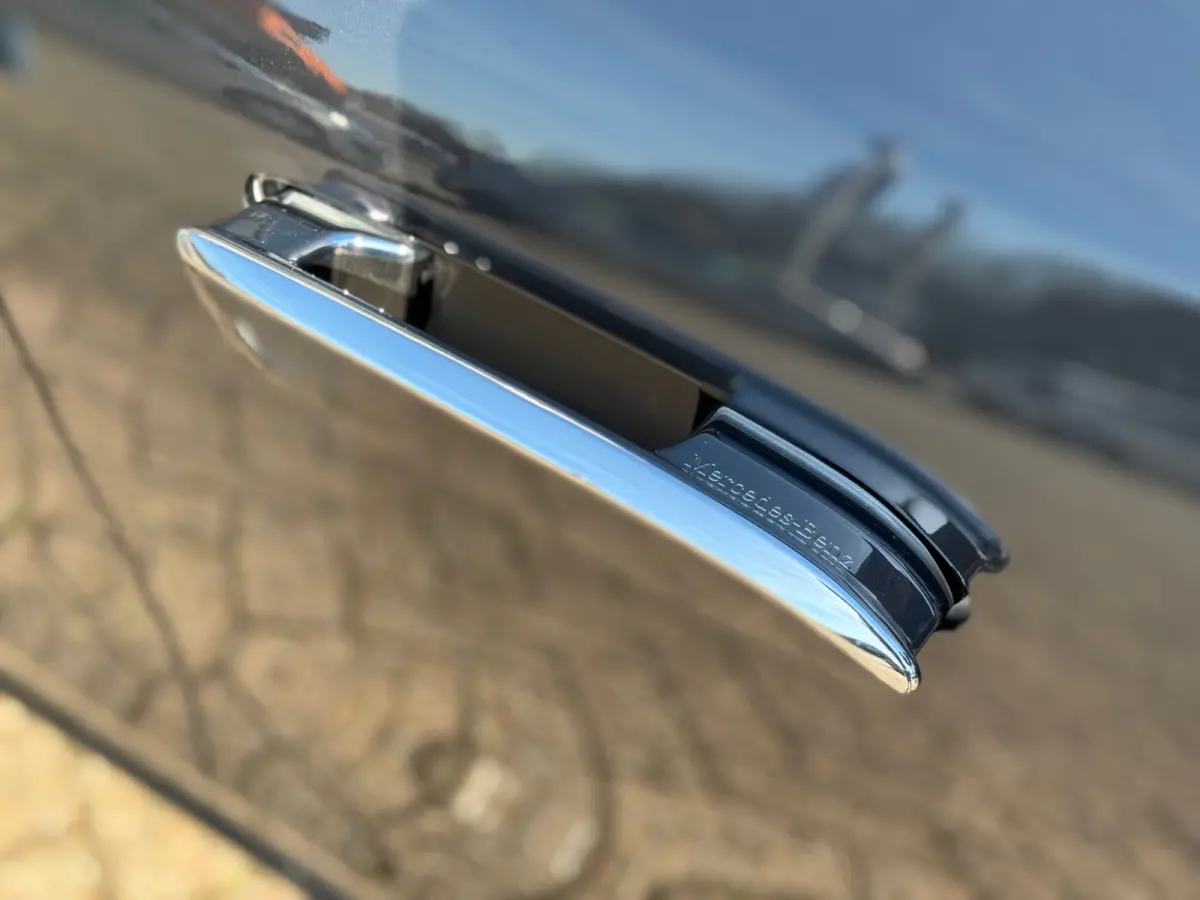 200 AMG Line Hyperscreen 360 Camera 21 inch