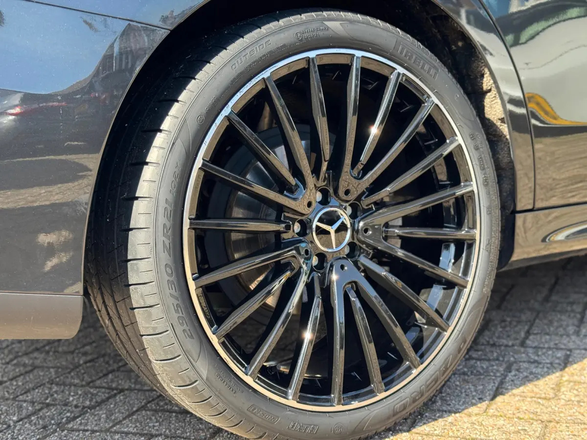 200 AMG Line Hyperscreen 360 Camera 21 inch