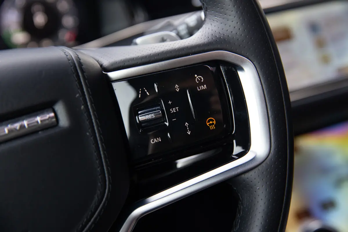 1.5 P300e AWD R-Dynamic HSE Autobiography , SoH 97%, Pano, Meridian, Stoelventilatie, HUD, Alcantara Hemel