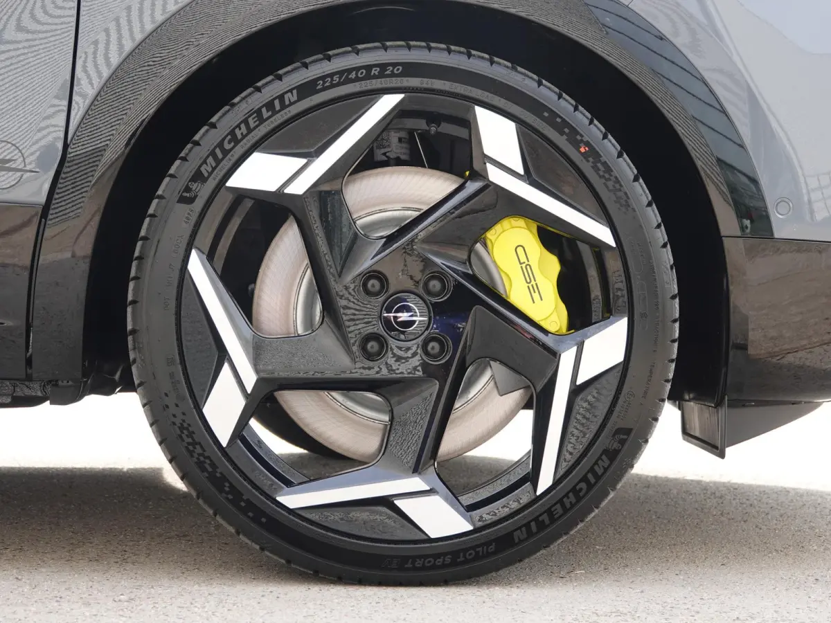 GSE 54 kWh Alcantara / Leder interieur