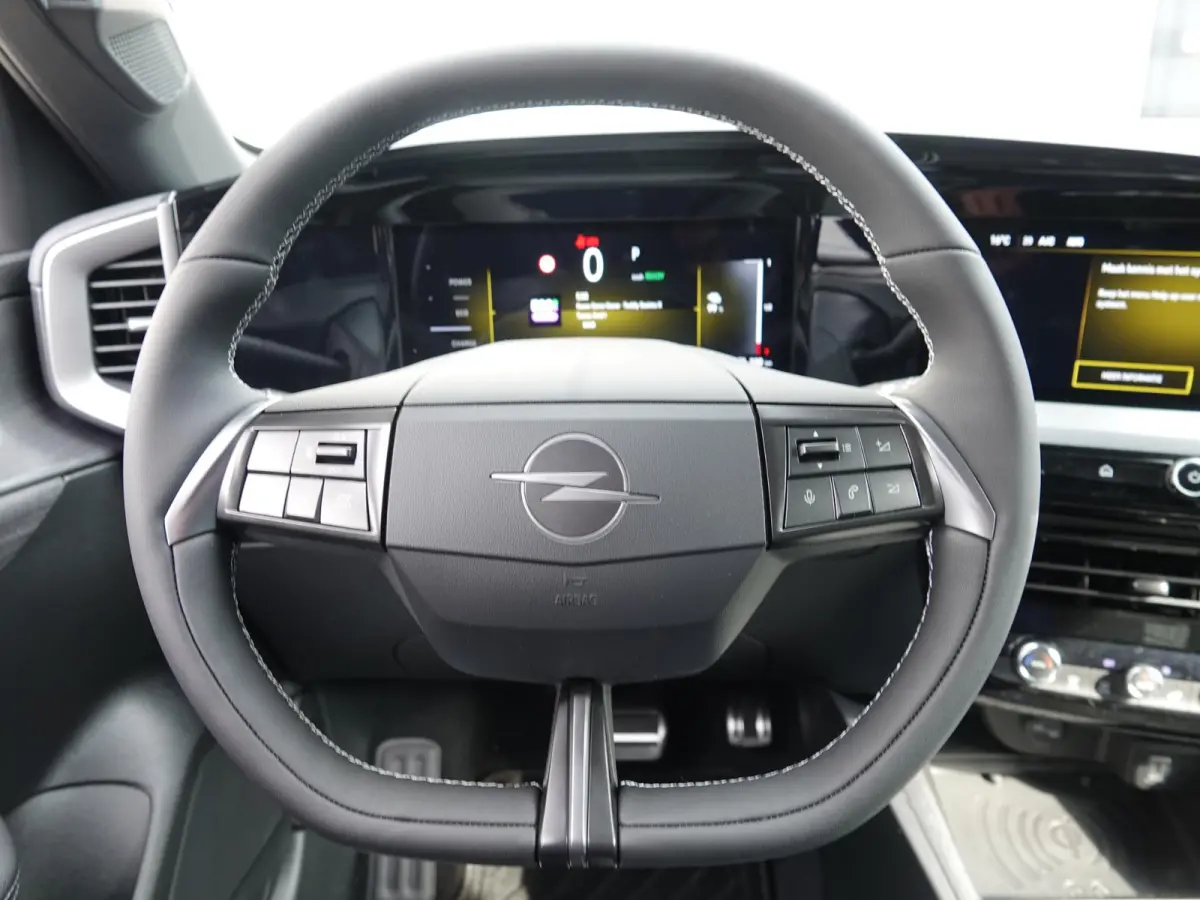 GSE 54 kWh Alcantara / Leder interieur