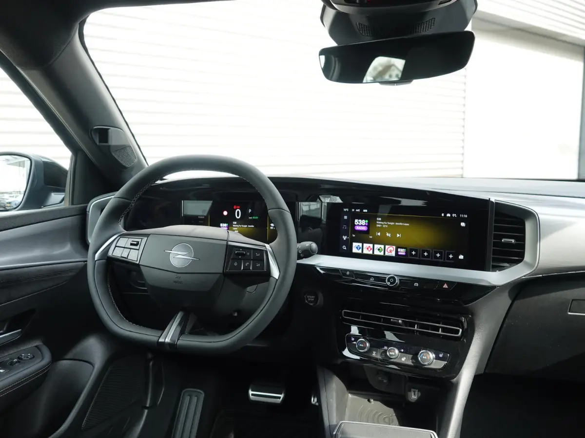 GSE 54 kWh Alcantara / Leder interieur