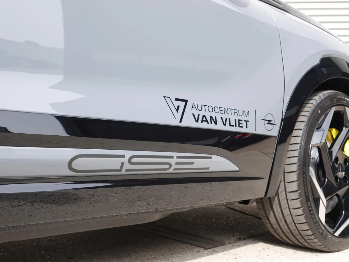 GSE 54 kWh Alcantara / Leder interieur