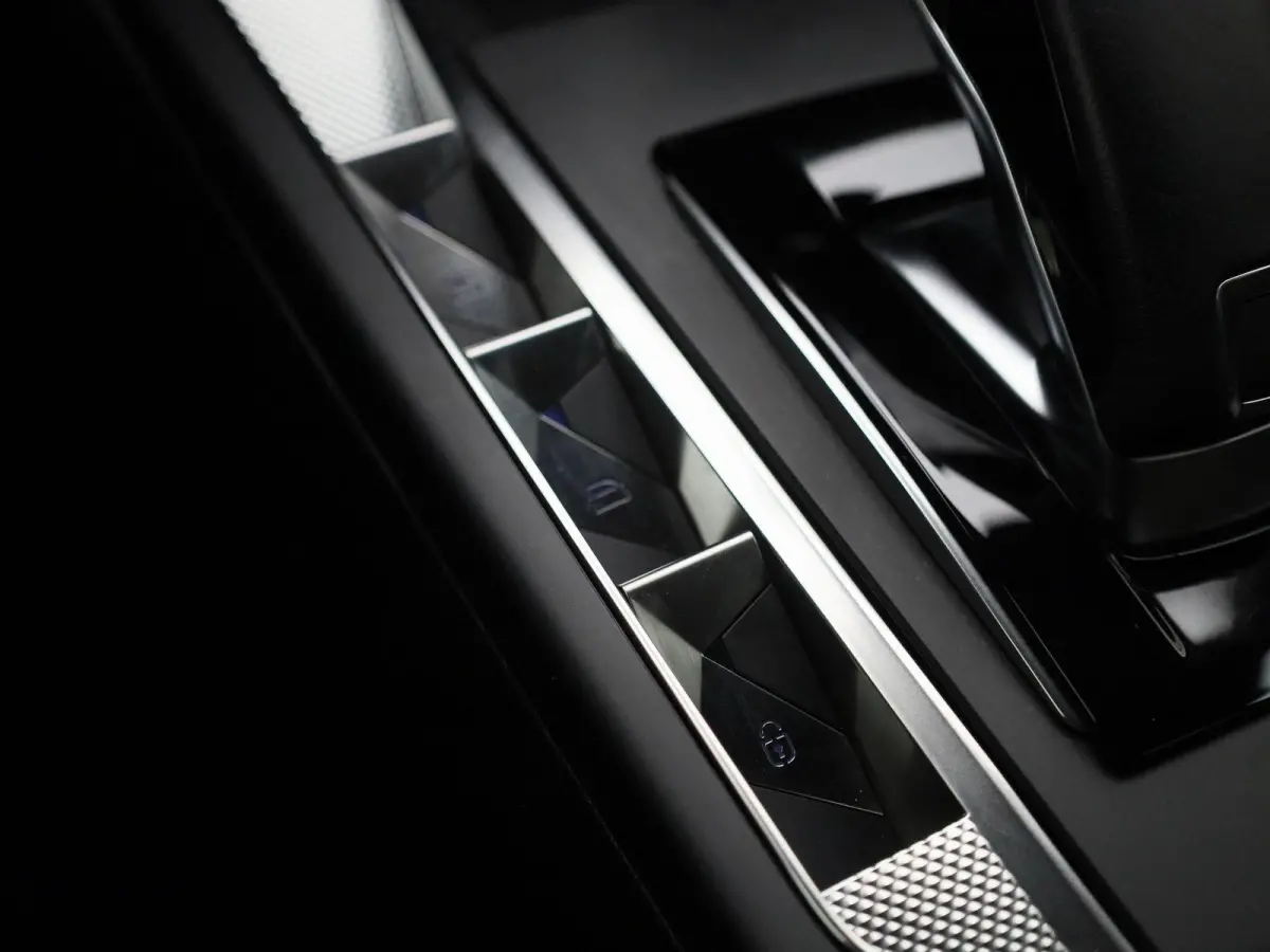 1.2 PureTech Bastille AUTOMAAT | Virtual | Achteruitrijcamera | Cruise Control | Climate control |