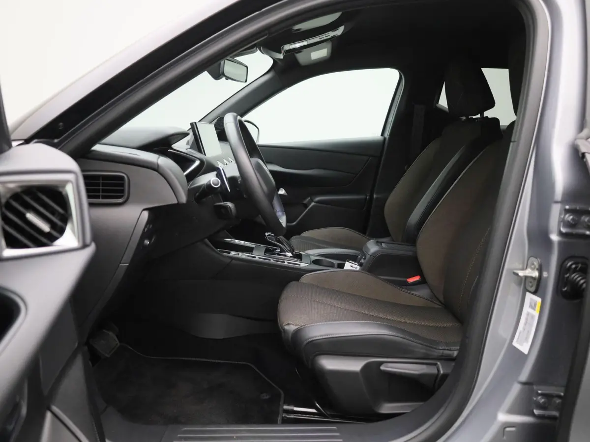 1.2 PureTech Bastille AUTOMAAT | Virtual | Achteruitrijcamera | Cruise Control | Climate control |