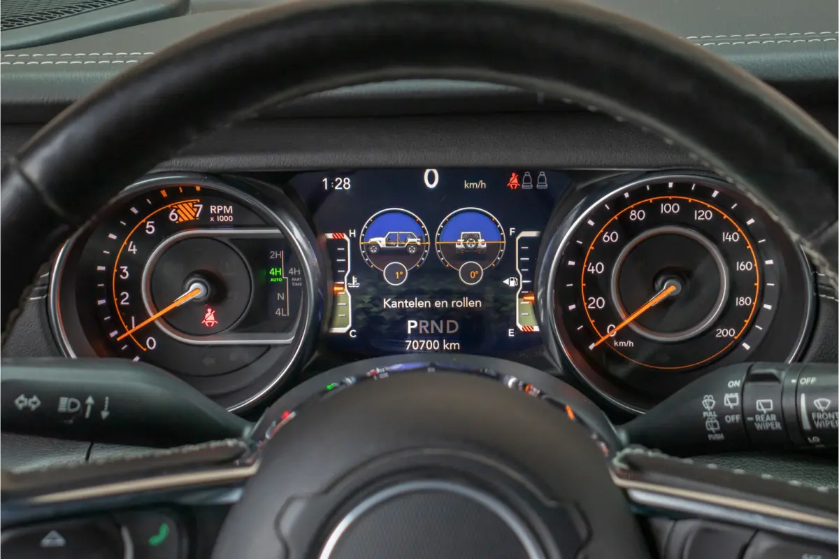 2.0T Sahara, Origineel NL, 76.000km NAP, Leder, Stoel & Stuurverwarming, Keyless, Trekhaak, Carplay, Camera.