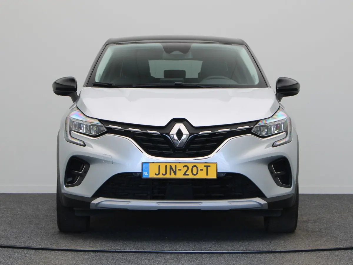 E-Tech Hybrid 145 Techno | Navigatie | Achteruitrijcamera | Parkeersensoren voor en achter | Climate control |