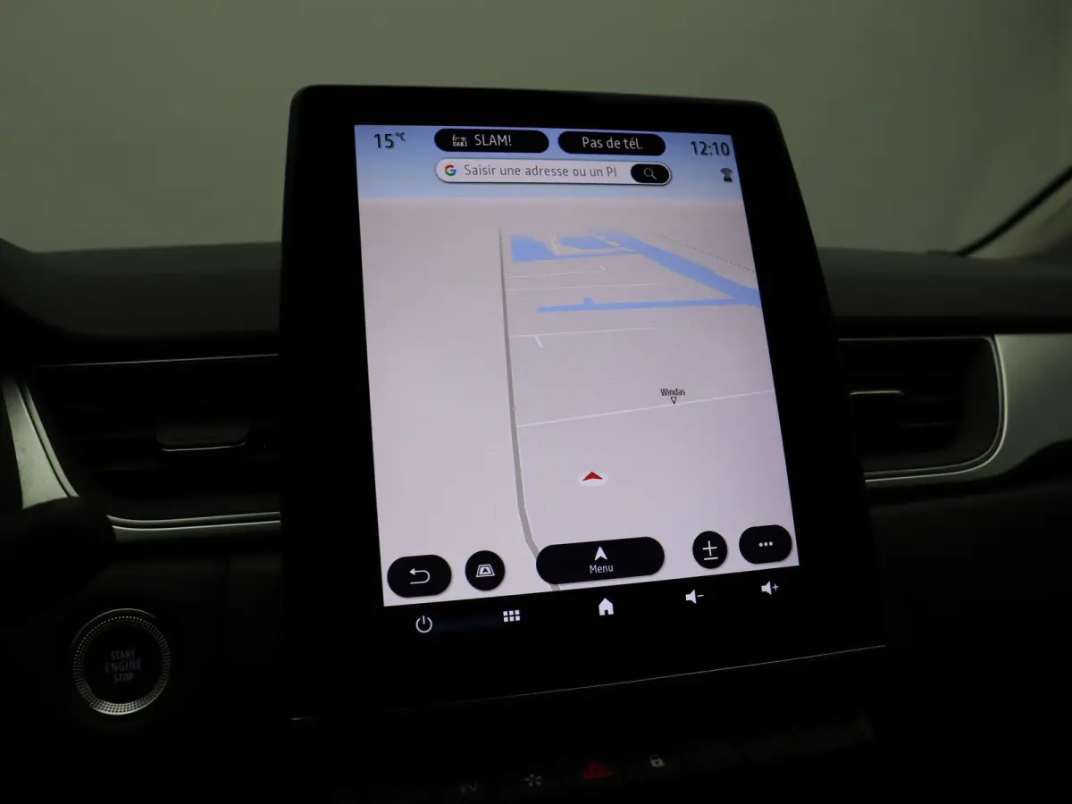 E-Tech Hybrid 145 Techno | Navigatie | Achteruitrijcamera | Parkeersensoren voor en achter | Climate control |