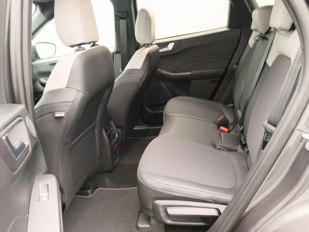 2.5 PHEV Sound Edition | UIT VOORRAAD LEVERBAAR | €6000 KORTING | Trekhaak | 700W B&O geluidsysteem |