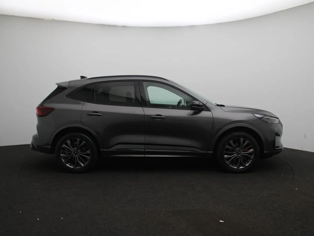 2.5 PHEV Sound Edition | UIT VOORRAAD LEVERBAAR | €6000 KORTING | Trekhaak | 700W B&O geluidsysteem |