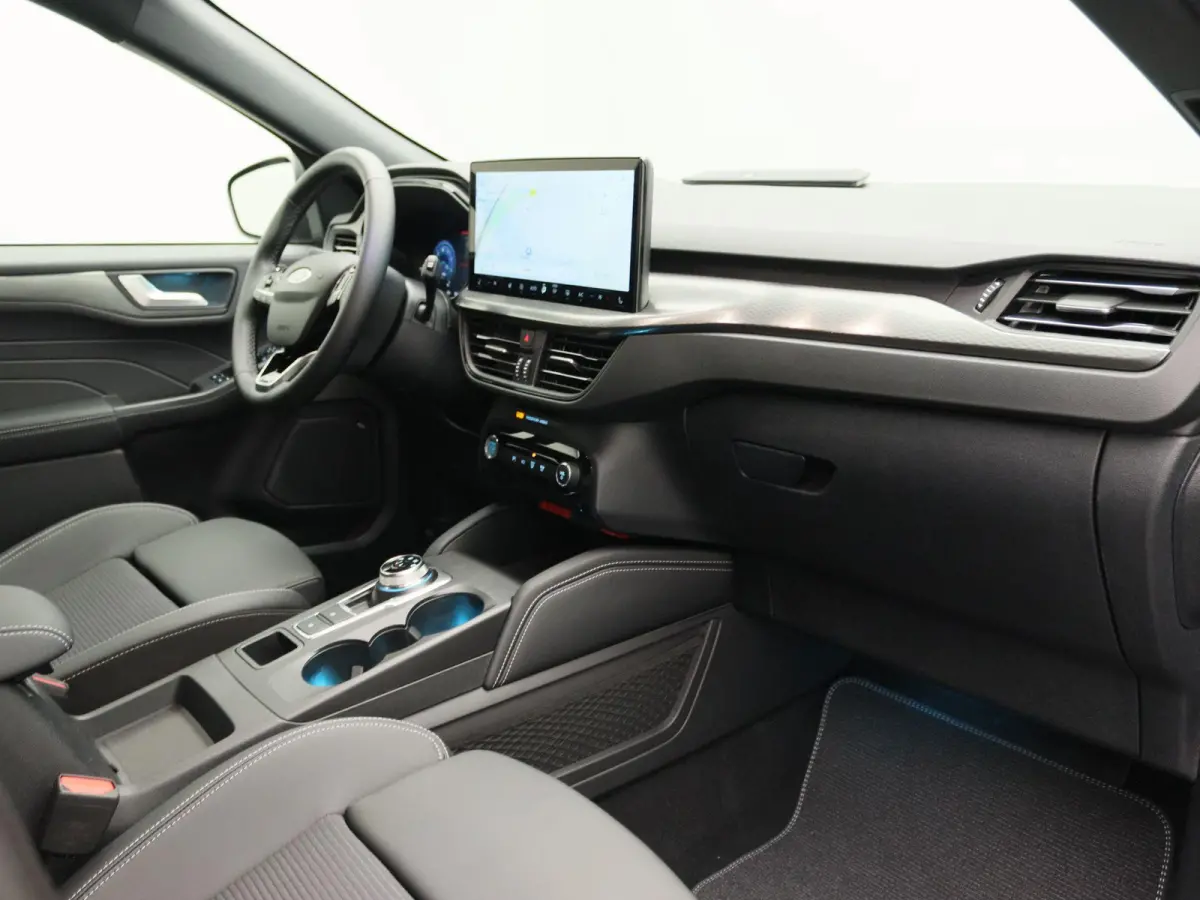 2.5 PHEV Sound Edition | UIT VOORRAAD LEVERBAAR | €6000 KORTING | Trekhaak | 700W B&O geluidsysteem |