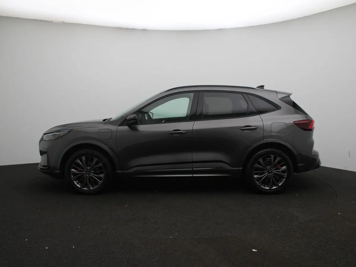 2.5 PHEV Sound Edition | UIT VOORRAAD LEVERBAAR | €6000 KORTING | Trekhaak | 700W B&O geluidsysteem |