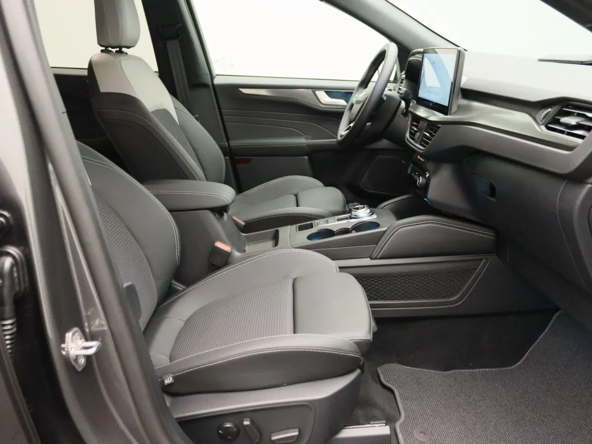 2.5 PHEV Sound Edition | UIT VOORRAAD LEVERBAAR | €6000 KORTING | Trekhaak | 700W B&O geluidsysteem |