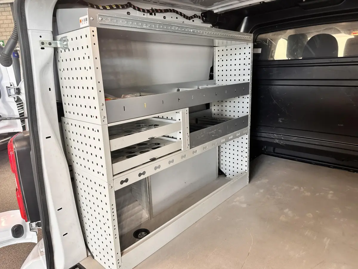 2.0HDI 145PK Long Asphalt Dubbele Cabine Airco Cruise Control Navi Trekhaak Imperiaal Carplay 6 Persoons Trekhaak