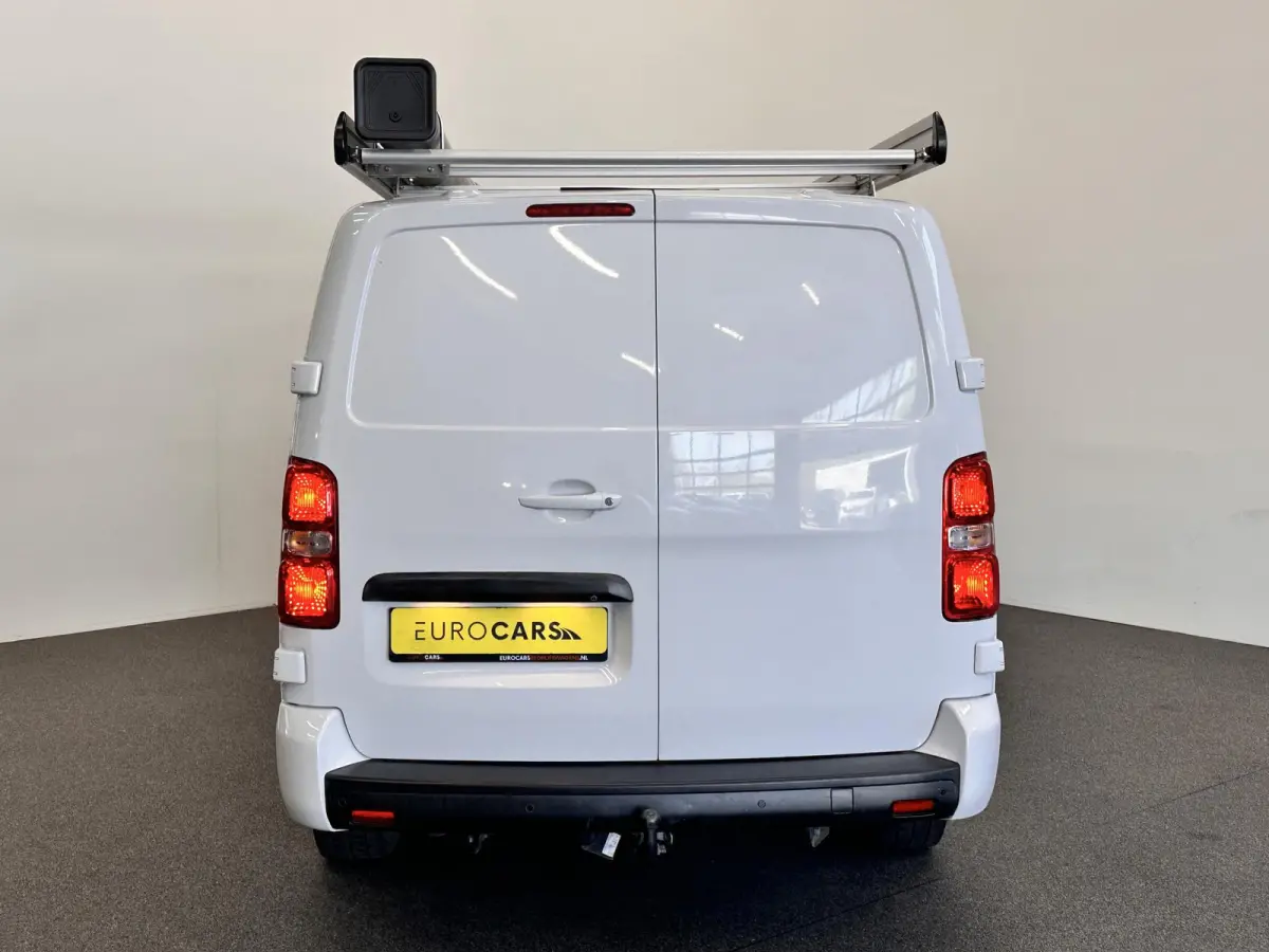 2.0HDI 145PK Long Asphalt Dubbele Cabine Airco Cruise Control Navi Trekhaak Imperiaal Carplay 6 Persoons Trekhaak