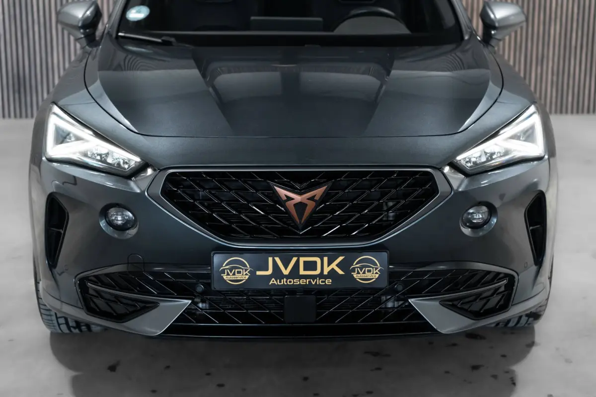 1.4 e-Hybrid VZ Performance PANO LED