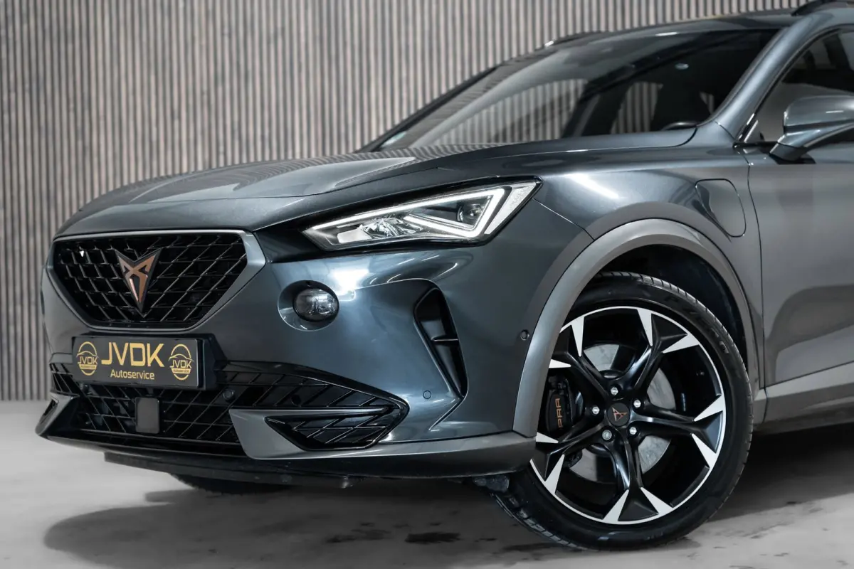 1.4 e-Hybrid VZ Performance PANO LED