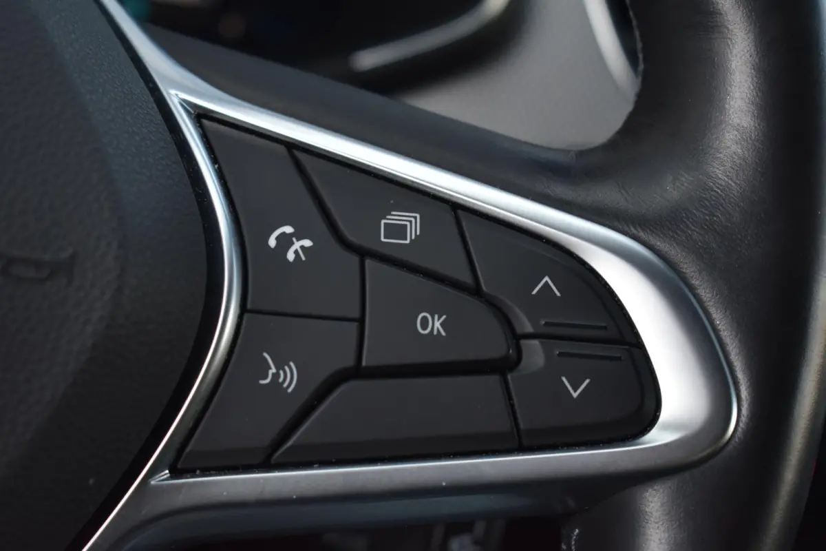1.6 E-Tech Hybrid 145 Intens Lane Stuurvw Camera Keyless Bose