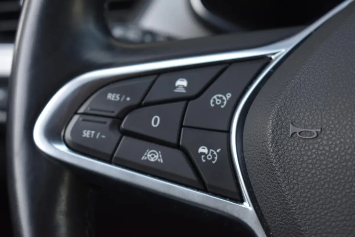 1.6 E-Tech Hybrid 145 Intens Lane Stuurvw Camera Keyless Bose