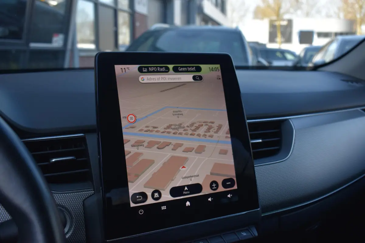 1.6 E-Tech Hybrid 145 Intens Lane Stuurvw Camera Keyless Bose