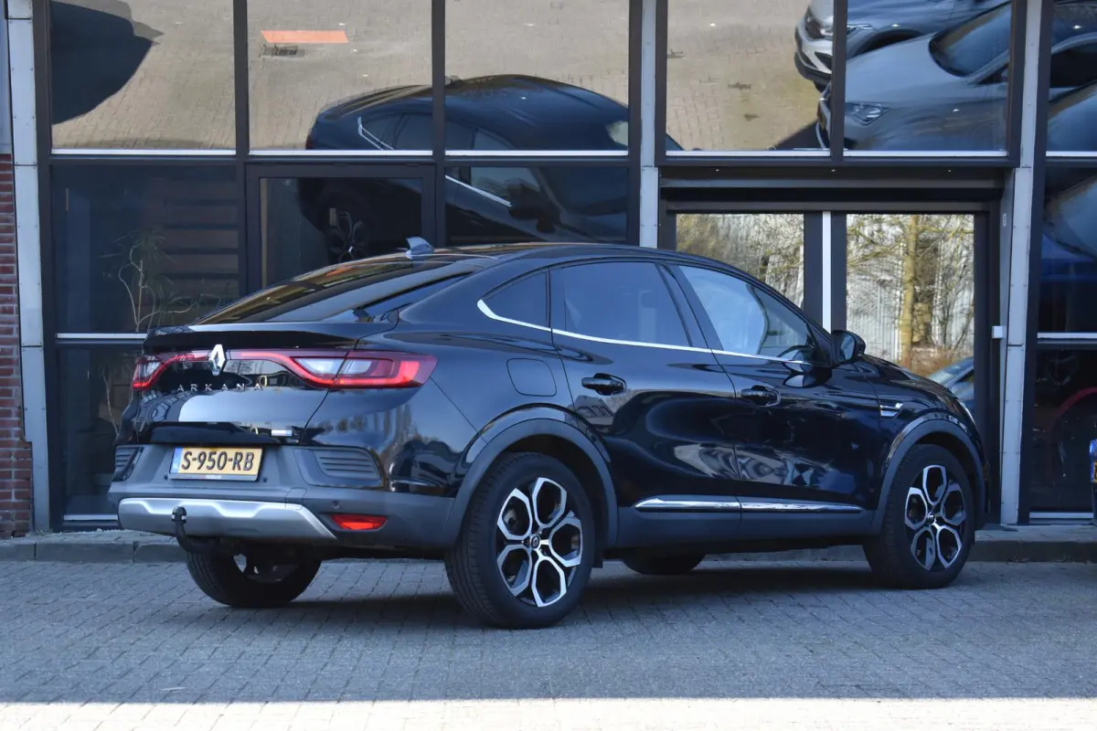 1.6 E-Tech Hybrid 145 Intens Lane Stuurvw Camera Keyless Bose