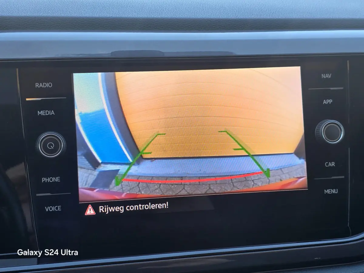 1.0 TSI R Line / NAP / Aut / Acc / Navi / Open Panoramadak / Ecc / Elek Pakket / Led Koplampen